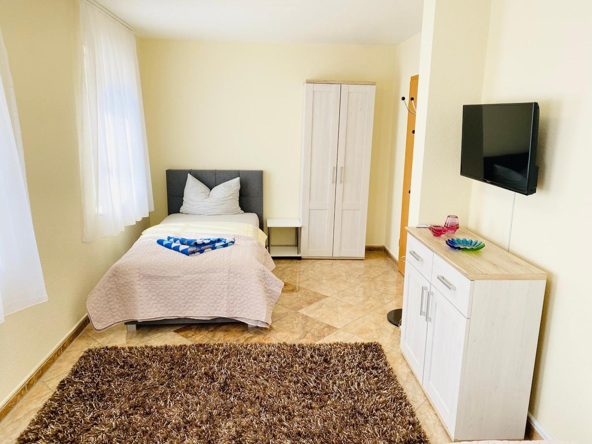 5 Appartement *